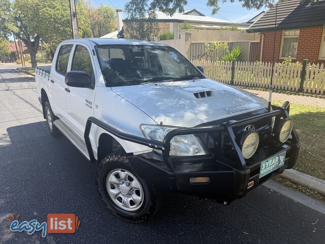 2011 Toyota Hilux KUN26R MY11 UPGRADE SR (4x4) Ute Automatic