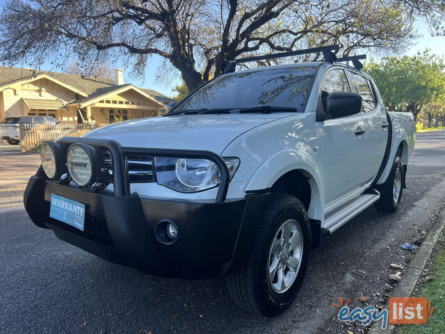 2013 Mitsubishi Triton MN MY13 GLX (4x4) Ute Manual