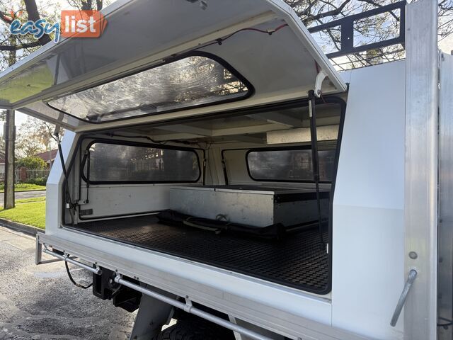 2008 Nissan Patrol GU MY08 DX (4x4) TRAY TOP STEEL BOX Ute Manual