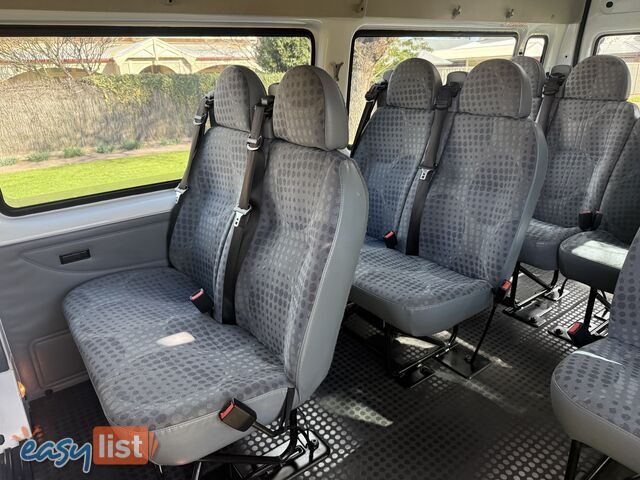 2013 Ford Transit VM MY12 UPDATE MID (MWB) 12 SEATER Van Manual