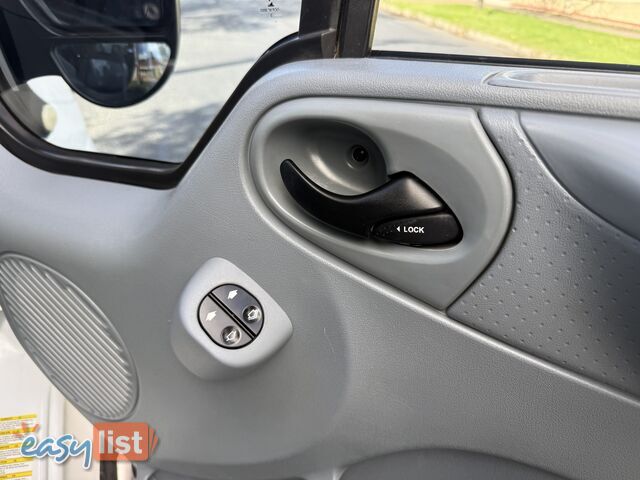 2013 Ford Transit VM MY12 UPDATE MID (MWB) 12 SEATER Van Manual