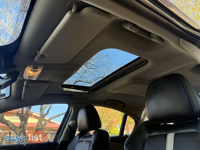 2013 Holden Calais VF V FULLY OPTIONED Sedan Automatic