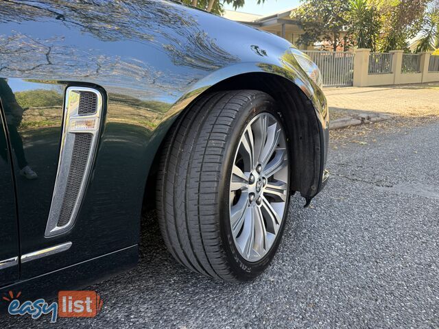 2013 Holden Calais VF V FULLY OPTIONED Sedan Automatic