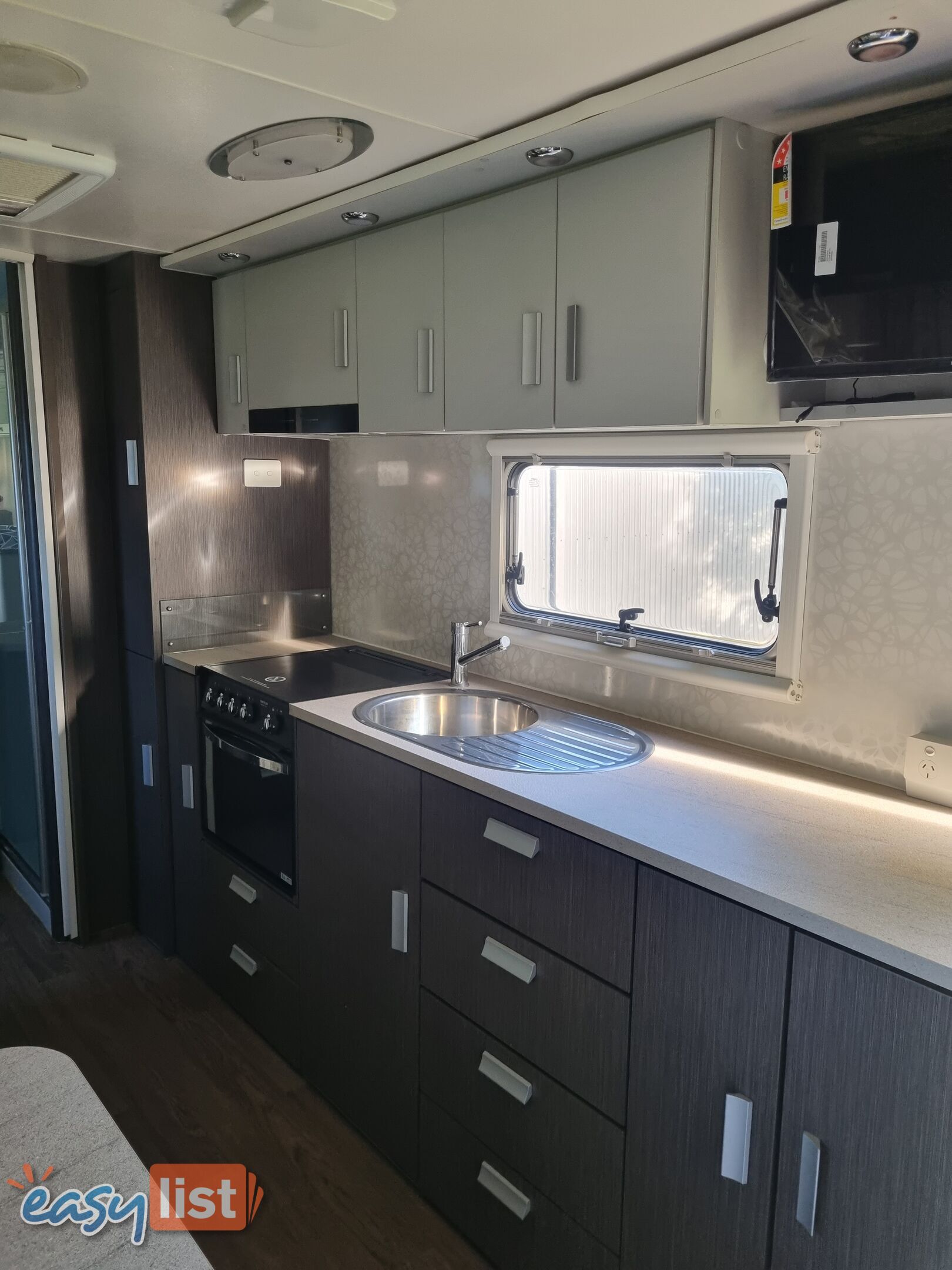 2019-JAYCO-JOURNEY-17-58-3-OB-19JY-POPTOP