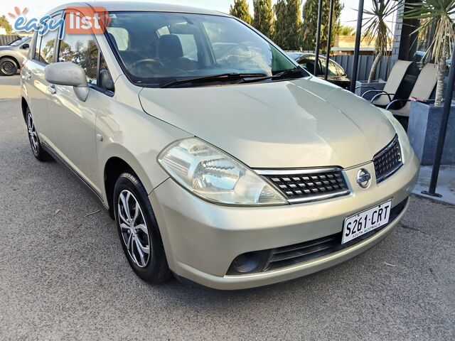 2006 Nissan Tiida ST Sedan Manual