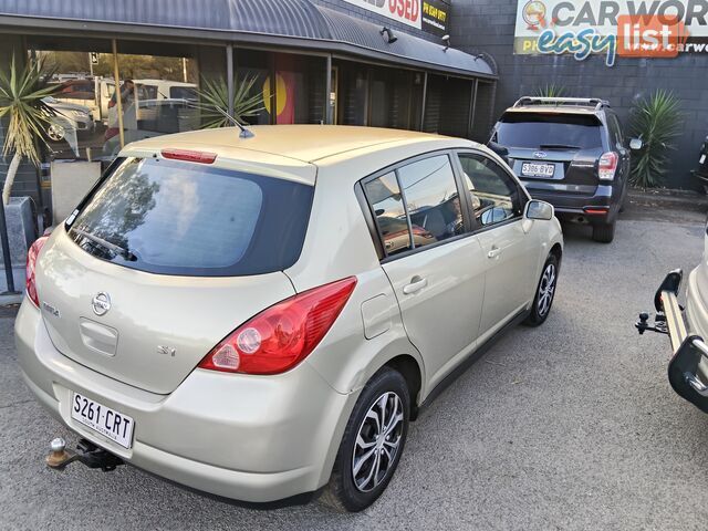 2006 Nissan Tiida ST Sedan Manual