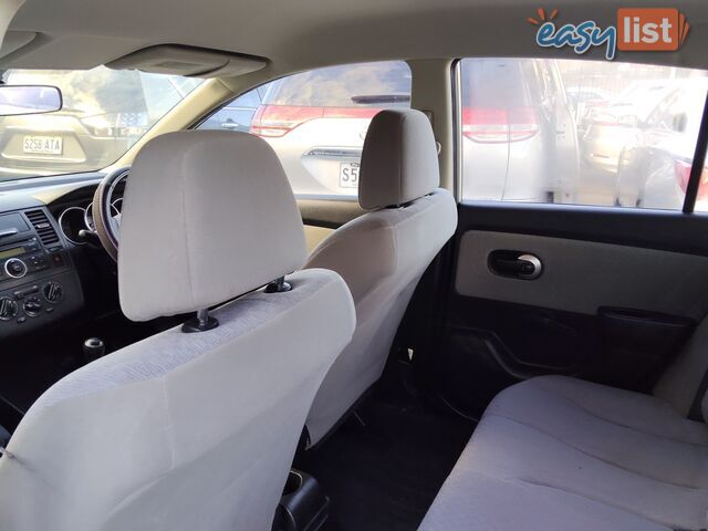 2006 Nissan Tiida ST Sedan Manual