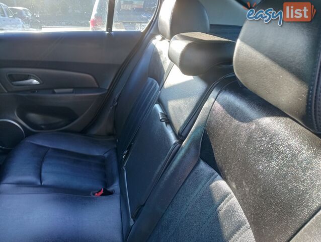 2012 Holden Cruze JH SERIES II SRIV Hatchback Manual