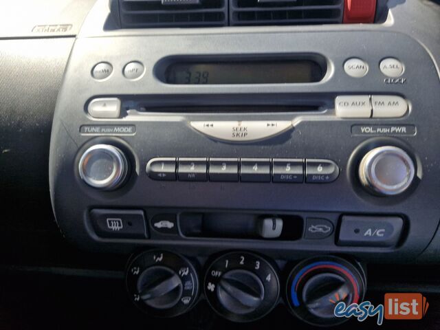2003 Honda Jazz VTi Hatchback Manual