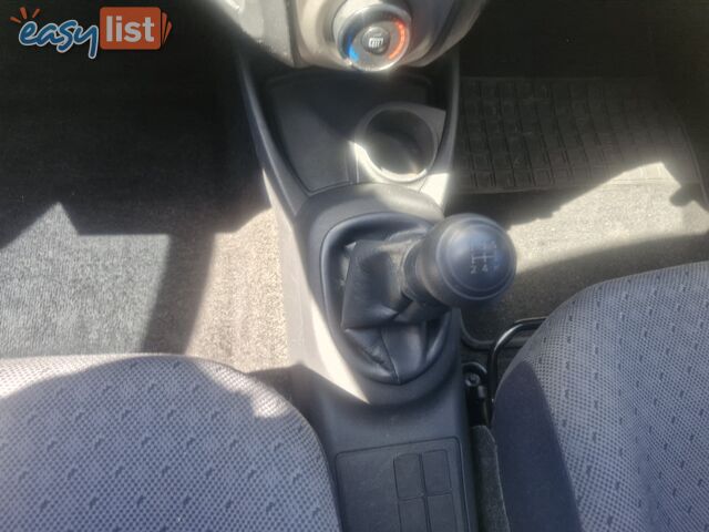 2009 Toyota Yaris EDGE VVTI Hatchback Manual