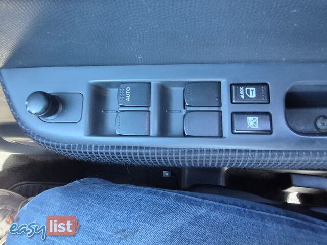 2005 Suzuki Swift VVT Hatchback Automatic