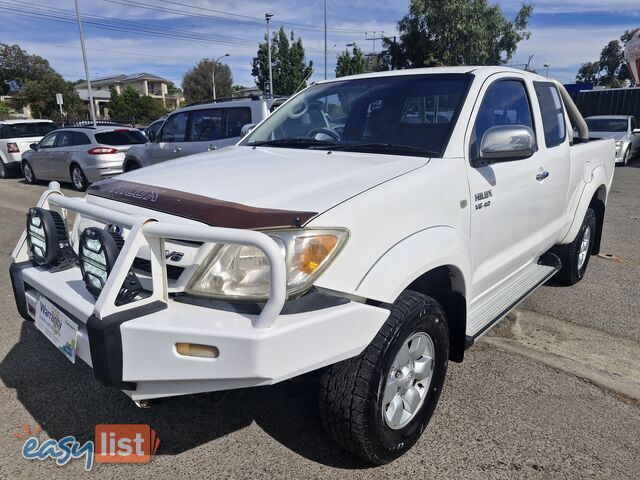 2005 Toyota Hilux GGN25R SR5 Ute Manual