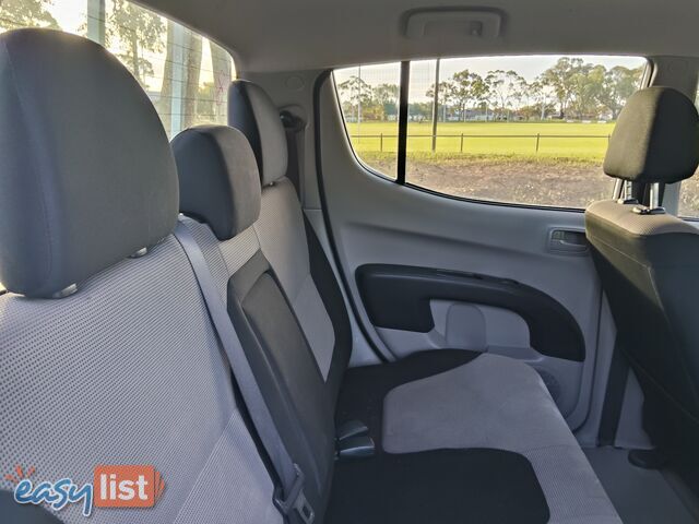 2014 Mitsubishi Triton  GLX 4X4 DUAL CAB TURBO DIESEL 
