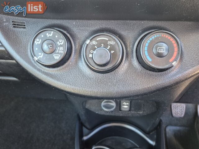 2015 Toyota Yaris ASCENT Hatchback Manual