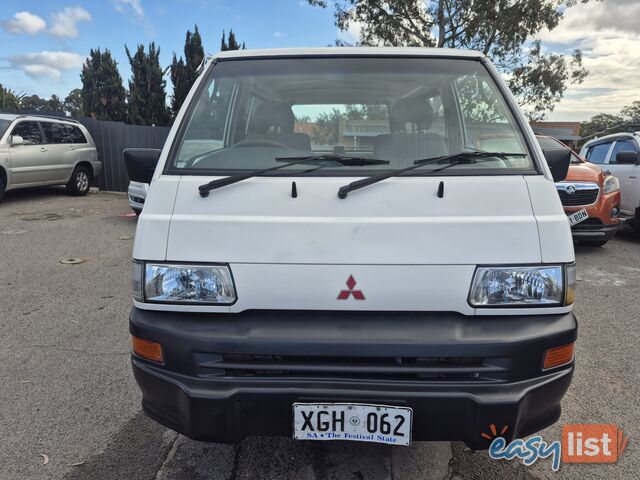 2003 Mitsubishi Express EXPRESS Van Manual