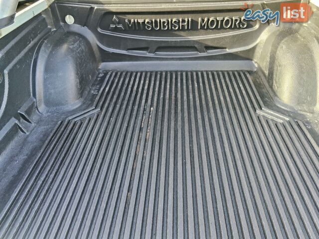 2013 Mitsubishi Triton GLX R 4X4 Ute Automatic