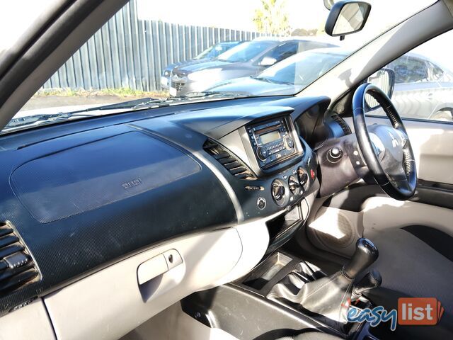2013 Mitsubishi Triton GLX R 4X4 Ute Automatic