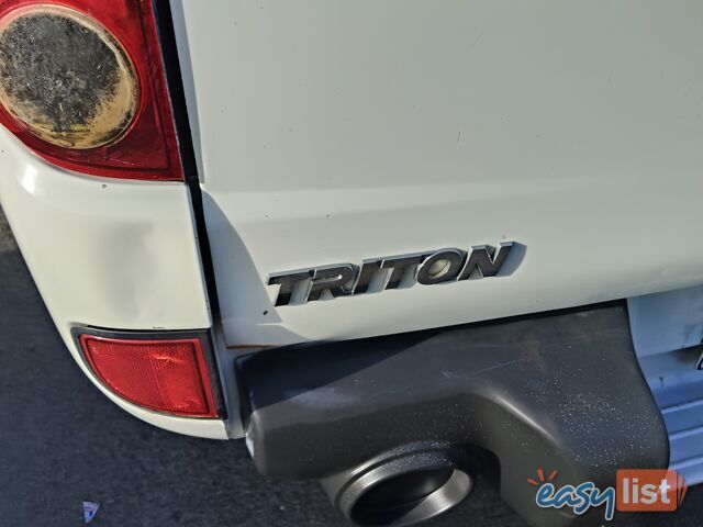 2013 Mitsubishi Triton GLX R 4X4 Ute Automatic