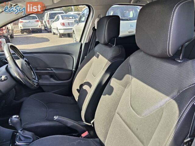 2014 Renault Clio EXPRESSION Hatchback Automatic