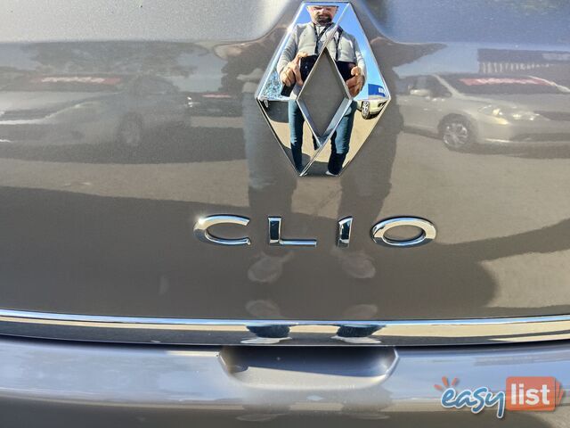 2014 Renault Clio EXPRESSION Hatchback Automatic