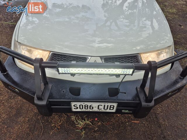 2012 Mitsubishi Challenger PB CHALLENGER 4X4 Wagon Automatic