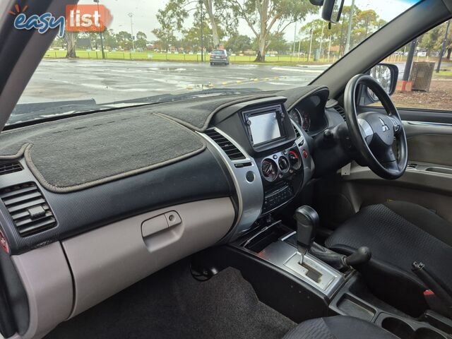 2012 Mitsubishi Challenger PB CHALLENGER 4X4 Wagon Automatic