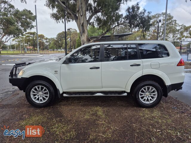 2012 Mitsubishi Challenger PB CHALLENGER 4X4 Wagon Automatic