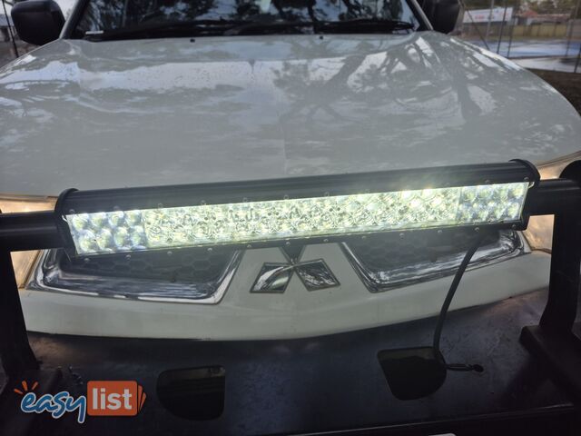 2012 Mitsubishi Challenger PB CHALLENGER 4X4 Wagon Automatic