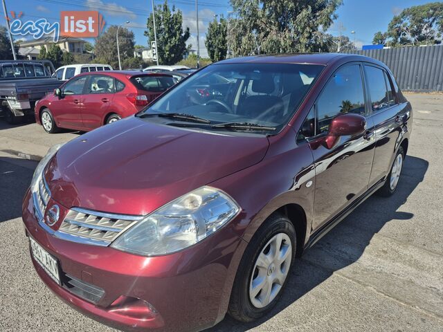 2011 Nissan Tiida ST Sedan Automatic