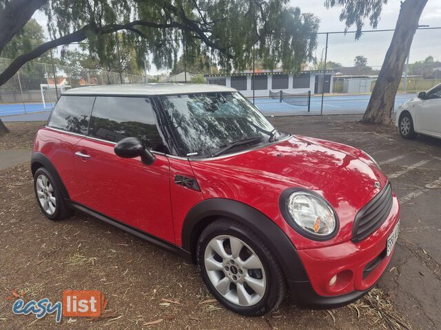 2010 MINI Hatch R56 COOPER Hatchback Manual