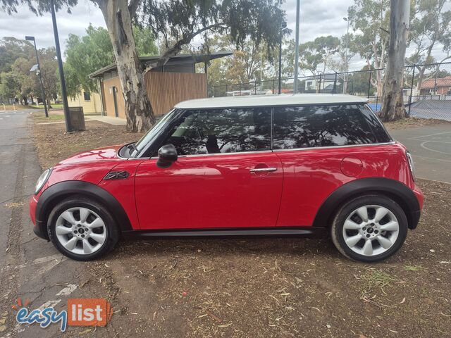 2010 MINI Hatch R56 COOPER Hatchback Manual
