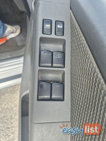 2009 Nissan Navara D40 RX 4X4 Ute Manual