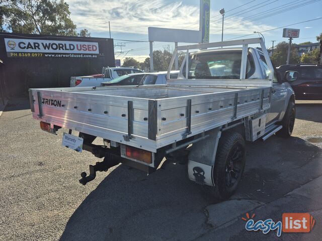 2011 Mitsubishi Triton MN MY11 GLX Ute Manual