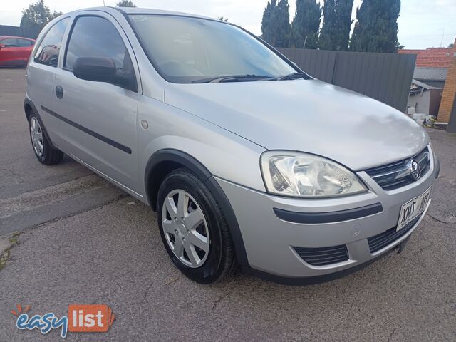 Cheap Used 2005 HOLDEN BARINA CD XC MY05 5D HATCHBACK for sale in ...