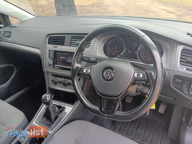 2015 Volkswagen Golf VII 90TSICOMFORTLINE Hatchback Manual