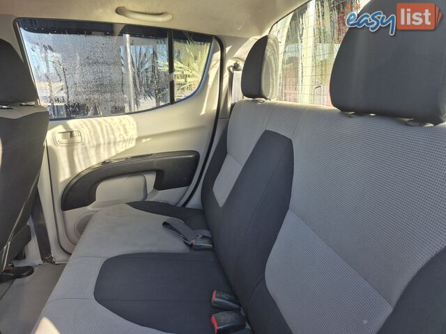2011 Mitsubishi Triton MN GLX Ute Manual