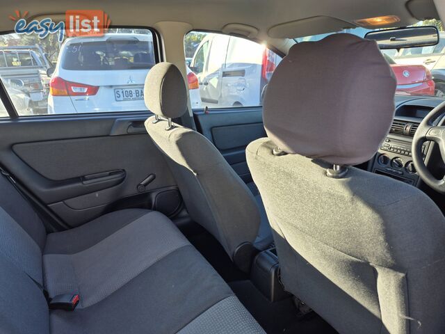 2004 Holden Astra CLASSIC Sedan Manual