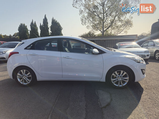 2013 Hyundai i30 GD ELITE Hatchback Manual