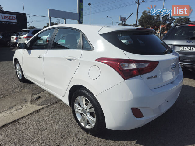 2013 Hyundai i30 GD ELITE Hatchback Manual