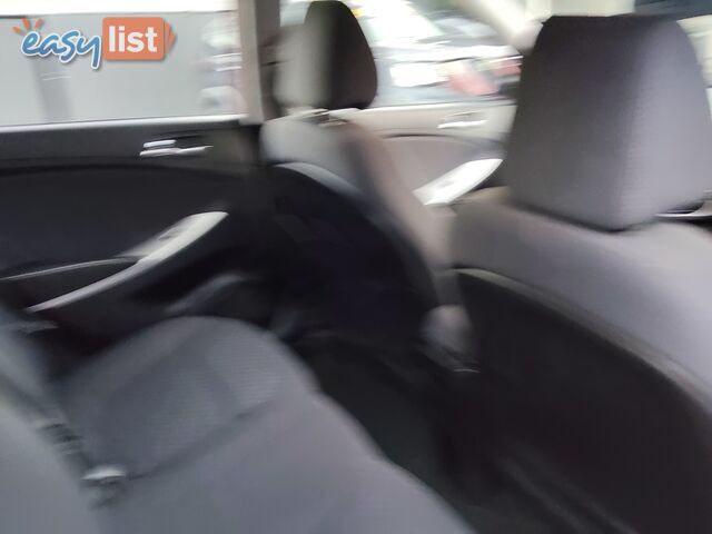 2013 Hyundai Accent ELITE Hatchback Manual