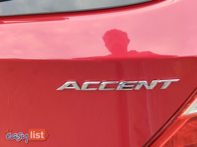 2013 Hyundai Accent ELITE Hatchback Manual