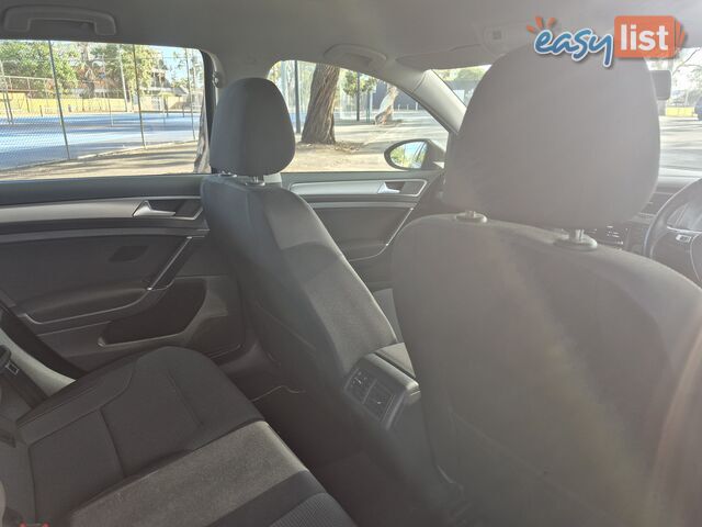 2014 Volkswagen Golf VII 90TSICOMFORTLINE Hatchback Automatic