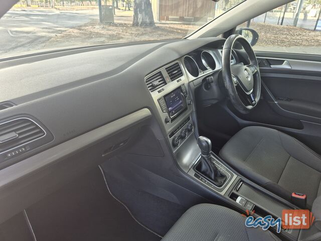 2014 Volkswagen Golf VII 90TSICOMFORTLINE Hatchback Automatic