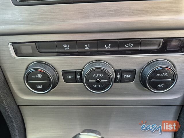 2014 Volkswagen Golf VII 90TSICOMFORTLINE Hatchback Automatic