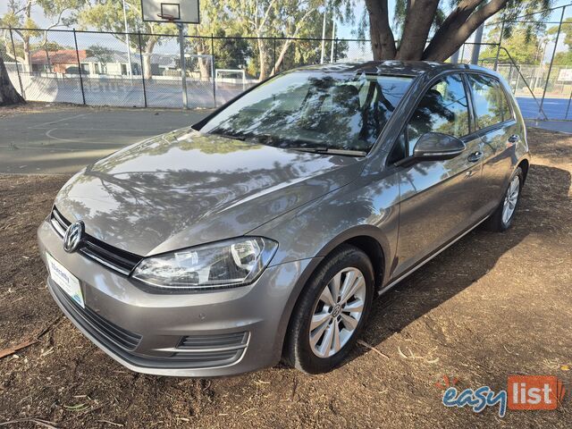 2014 Volkswagen Golf VII 90TSICOMFORTLINE Hatchback Automatic