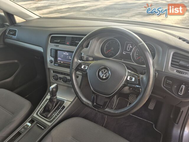 2014 Volkswagen Golf VII 90TSICOMFORTLINE Hatchback Automatic