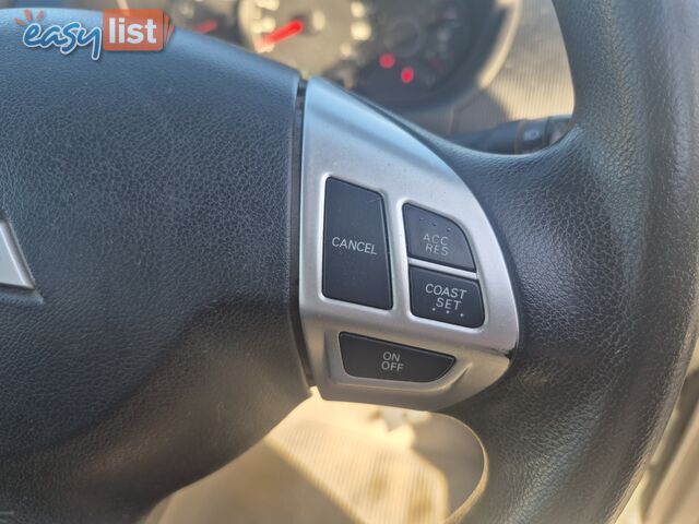 2012 Mitsubishi Triton GLX 4X4 Ute Manual