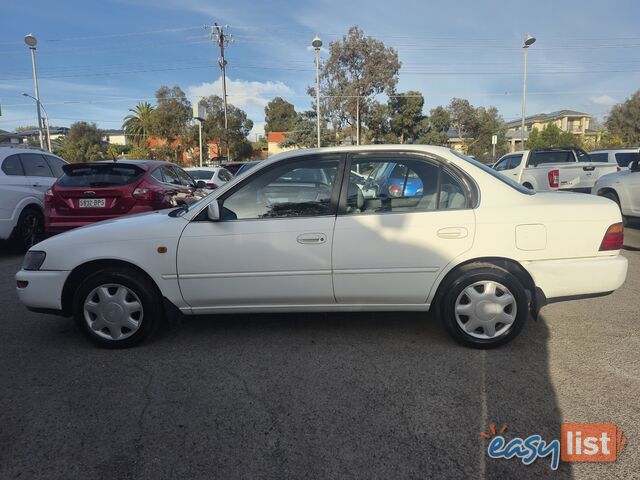 1996 Toyota Corolla ULTIMA Sedan Automatic