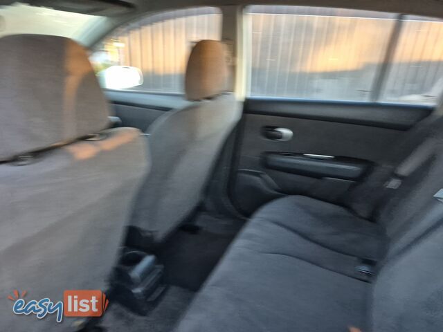 2012 Nissan Tiida C11 ST Hatchback Automatic