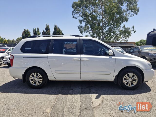 2014 Kia Carnival Si People Mover Automatic